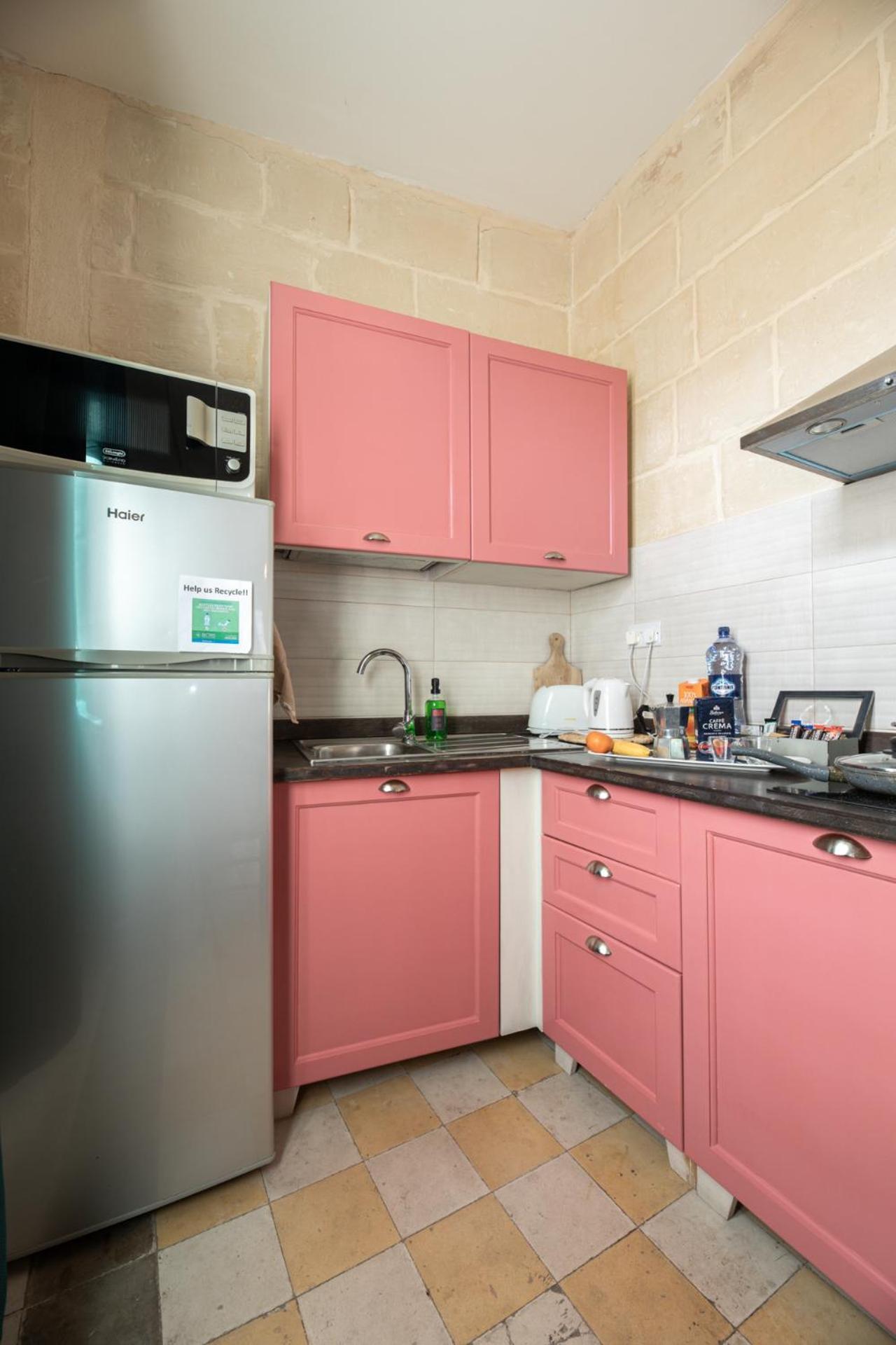 Concetta Studio Apartments Cospicua Esterno foto