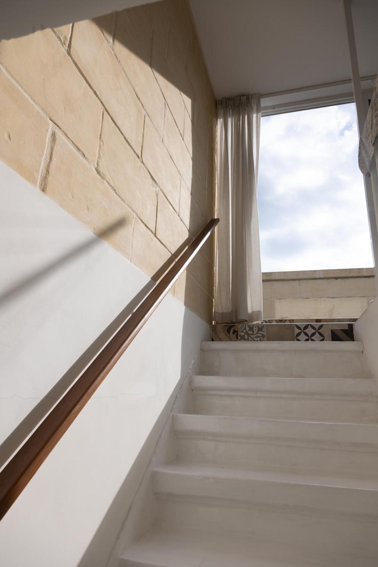 Concetta Studio Apartments Cospicua Esterno foto