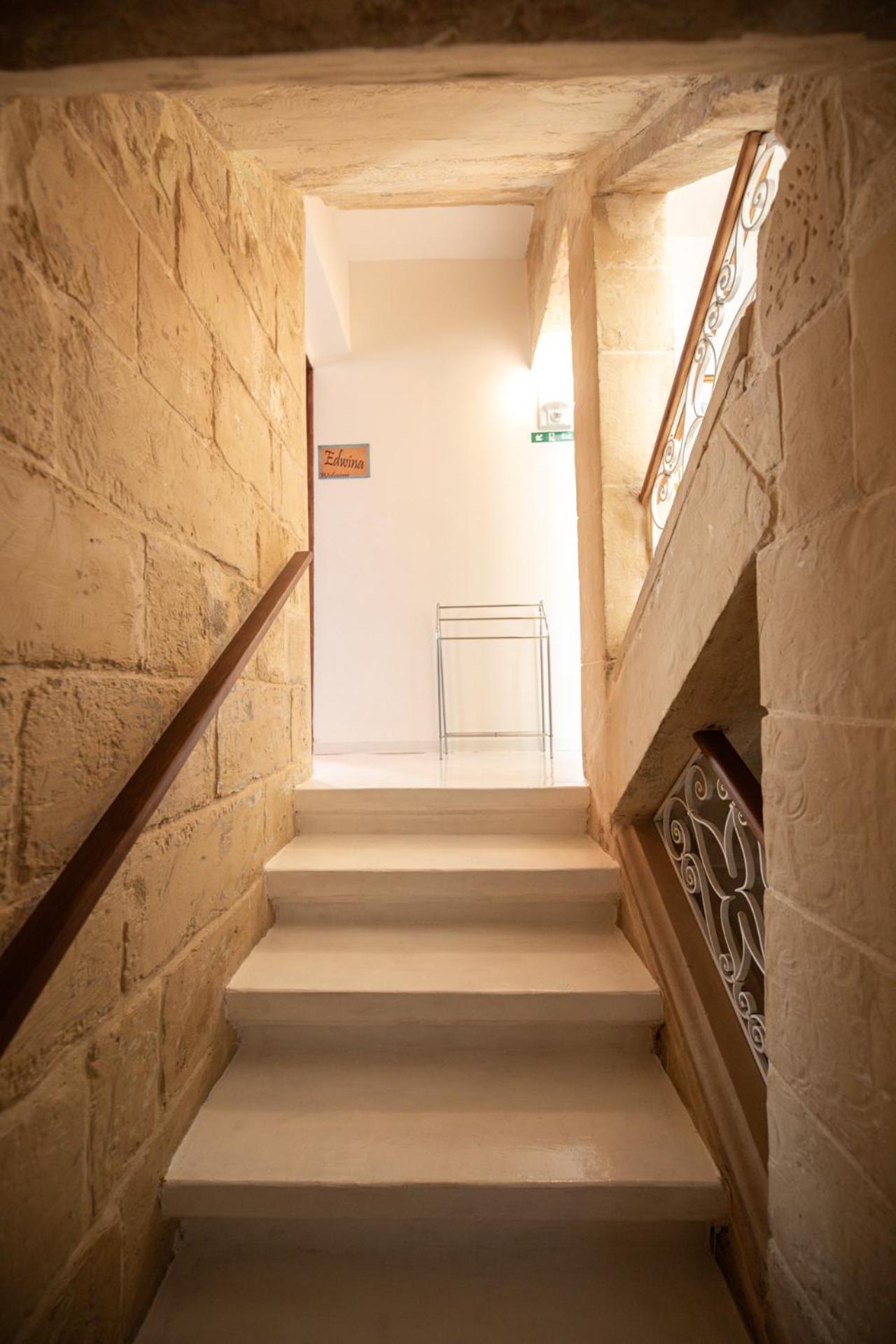 Concetta Studio Apartments Cospicua Esterno foto